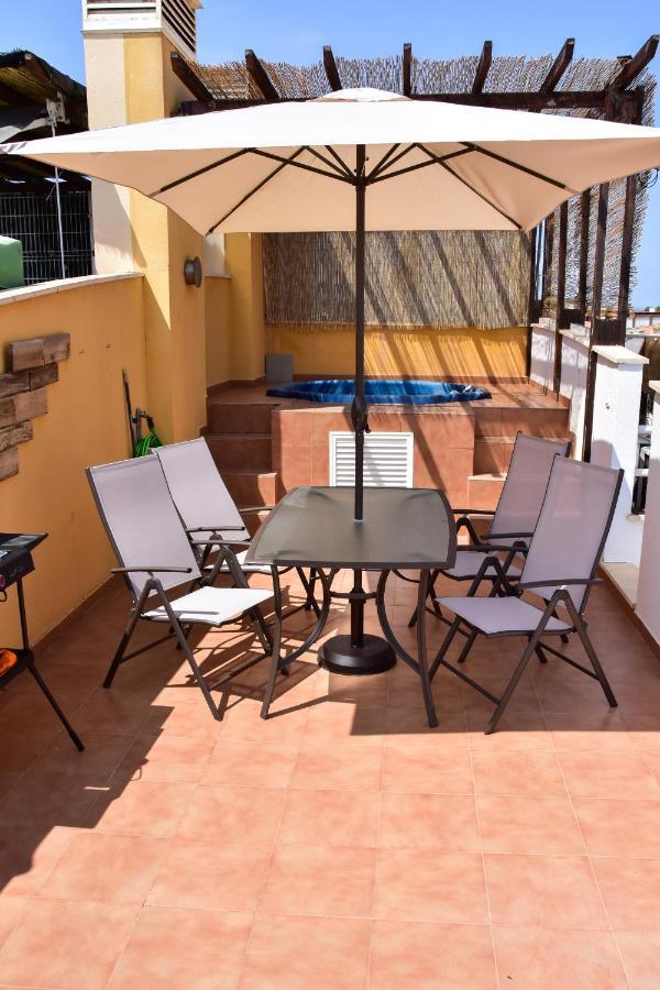 Manzanilla Penthouse - Private Jacuzzi 5min Vera